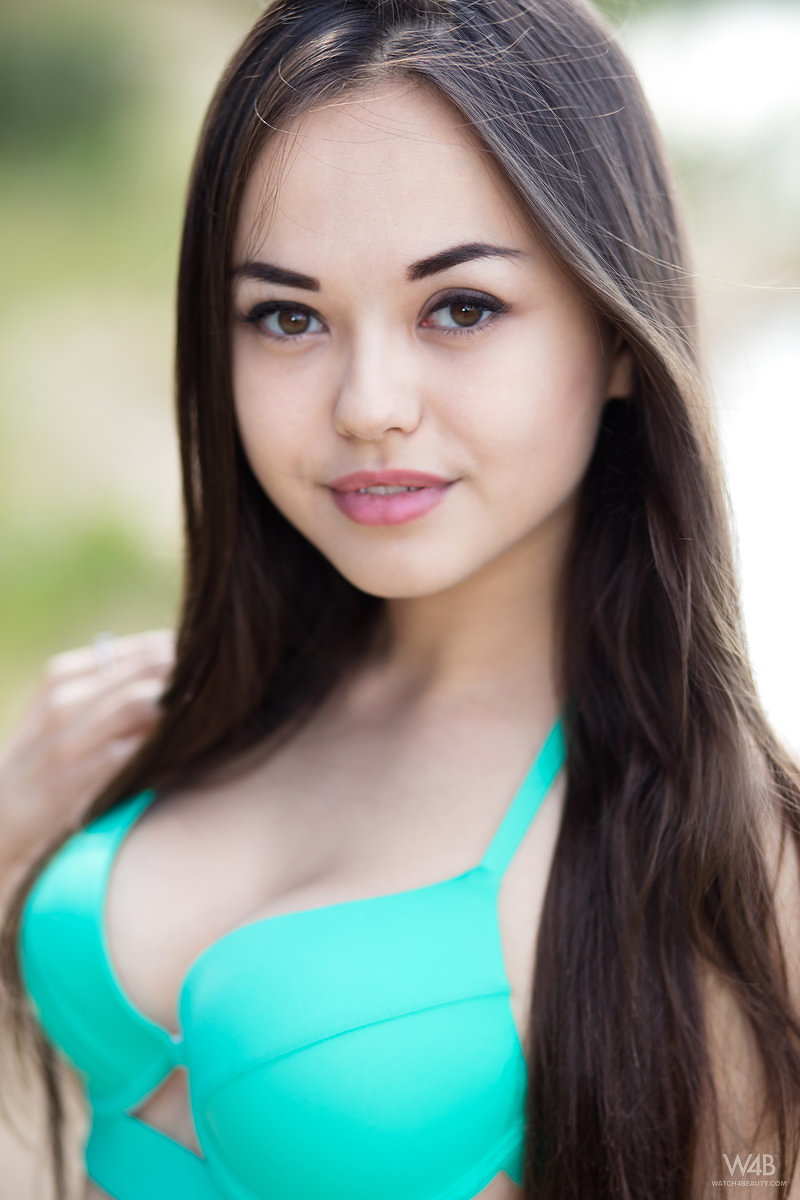 Хадижа, 23